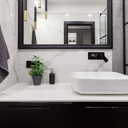 아파트 Close-urban Chic - Cozy And Modern Apartment- Jana Pawla