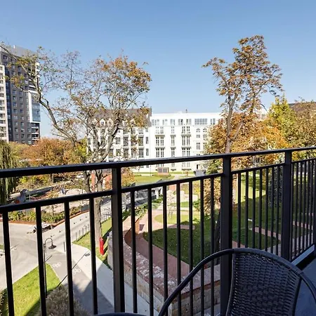 아파트 Close-urban Chic - Cozy And Modern Apartment- Jana Pawla